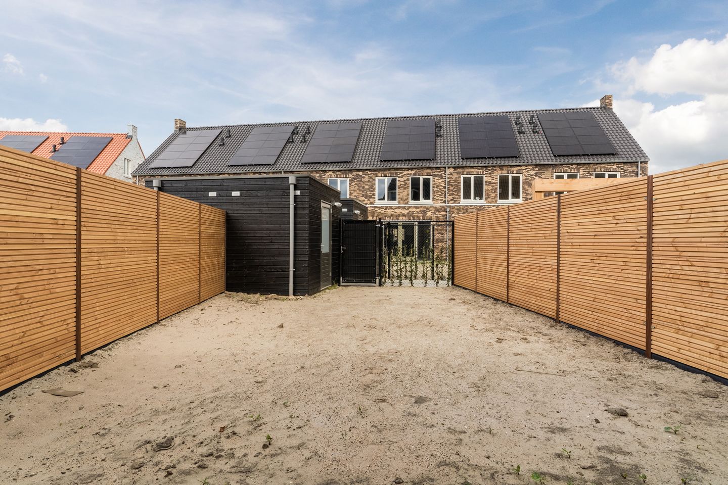 Photo 34 of Patroon 13