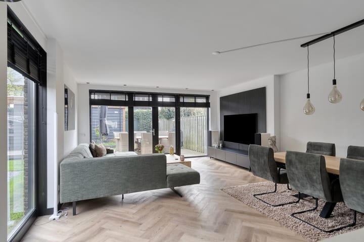 Photo 2 of Lucky Lukestraat 22