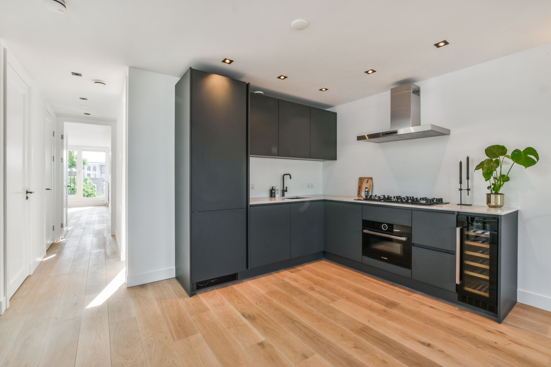 Photo 39 of Da Costastraat 23-4