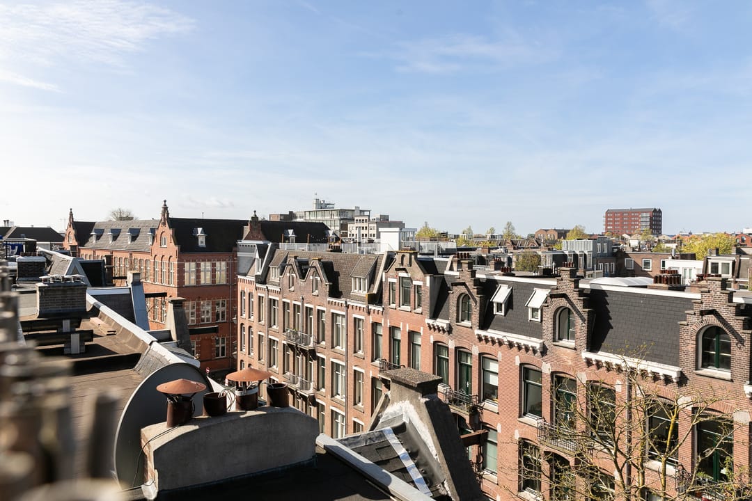 Photo 41 of Da Costastraat 23-4