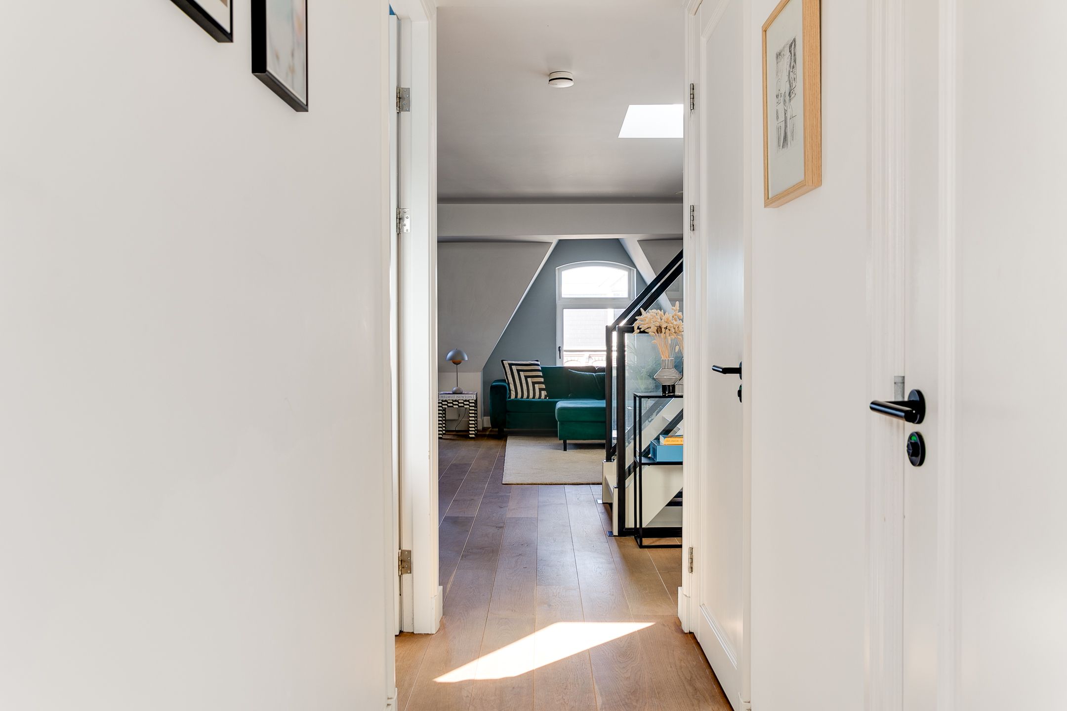 Turnkey Apartment with Rooftop Terrace in Oud-West — 15