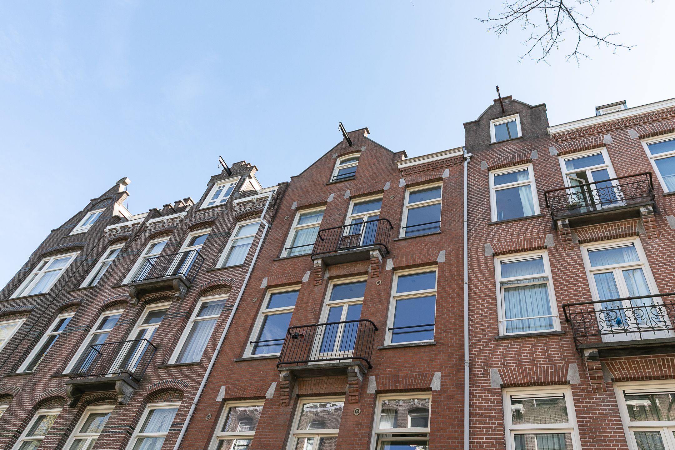 Photo 42 of Da Costastraat 23-4