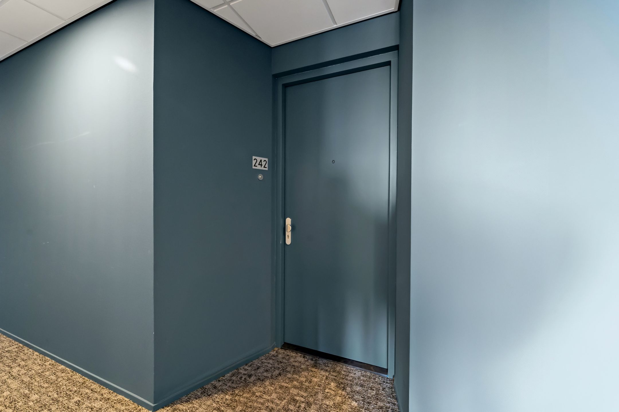 Foto 6 van Martinus Nijhofflaan 242