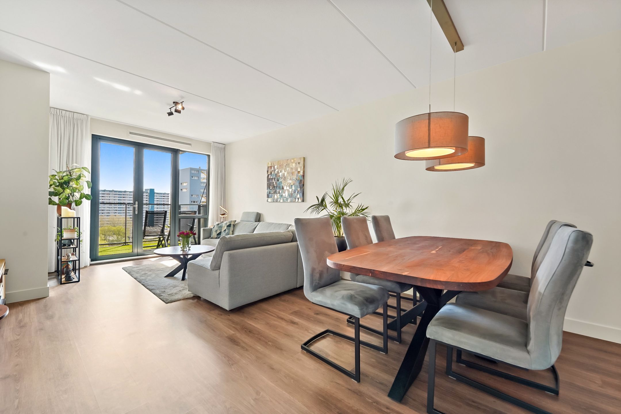 Foto 15 van Martinus Nijhofflaan 242