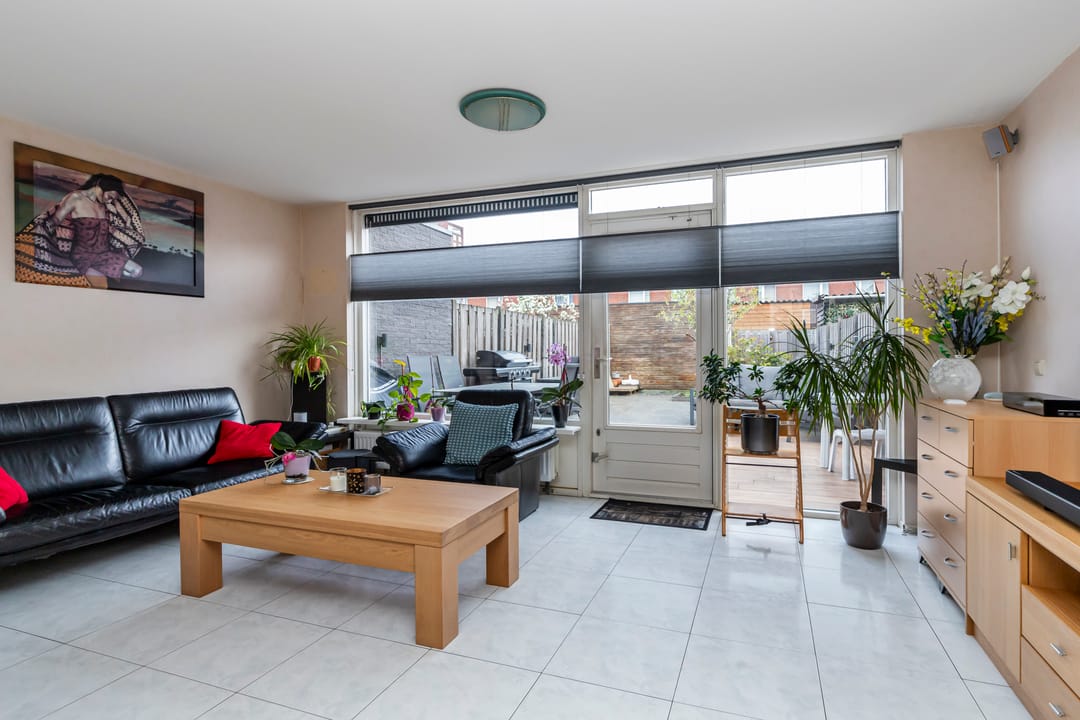 Photo 11 of Smildestraat 9