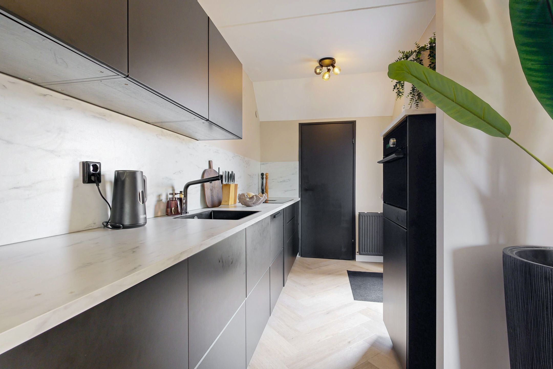 Photo 12 of Van Vianenhof 6