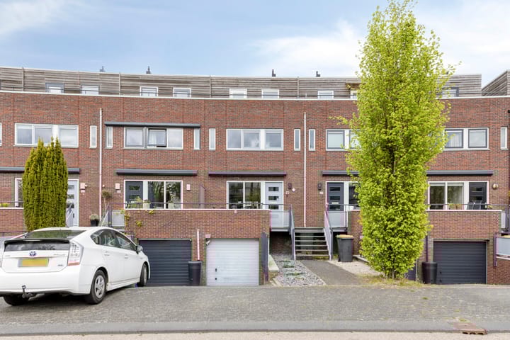 Hampshire 27 main image