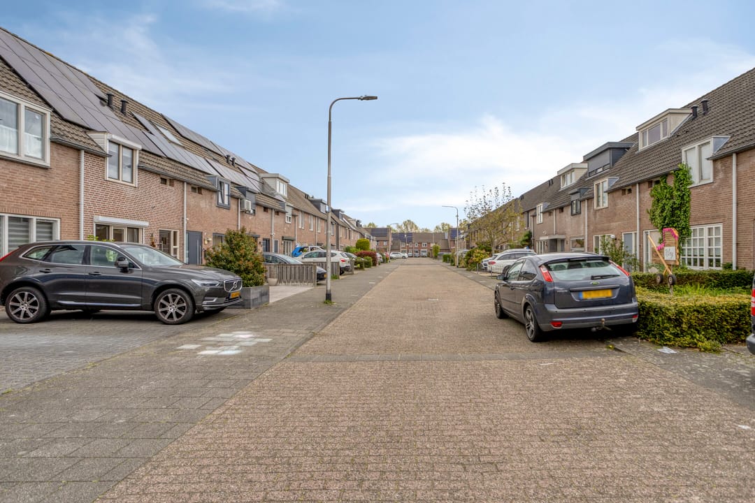 Photo 37 of Beertastraat 33