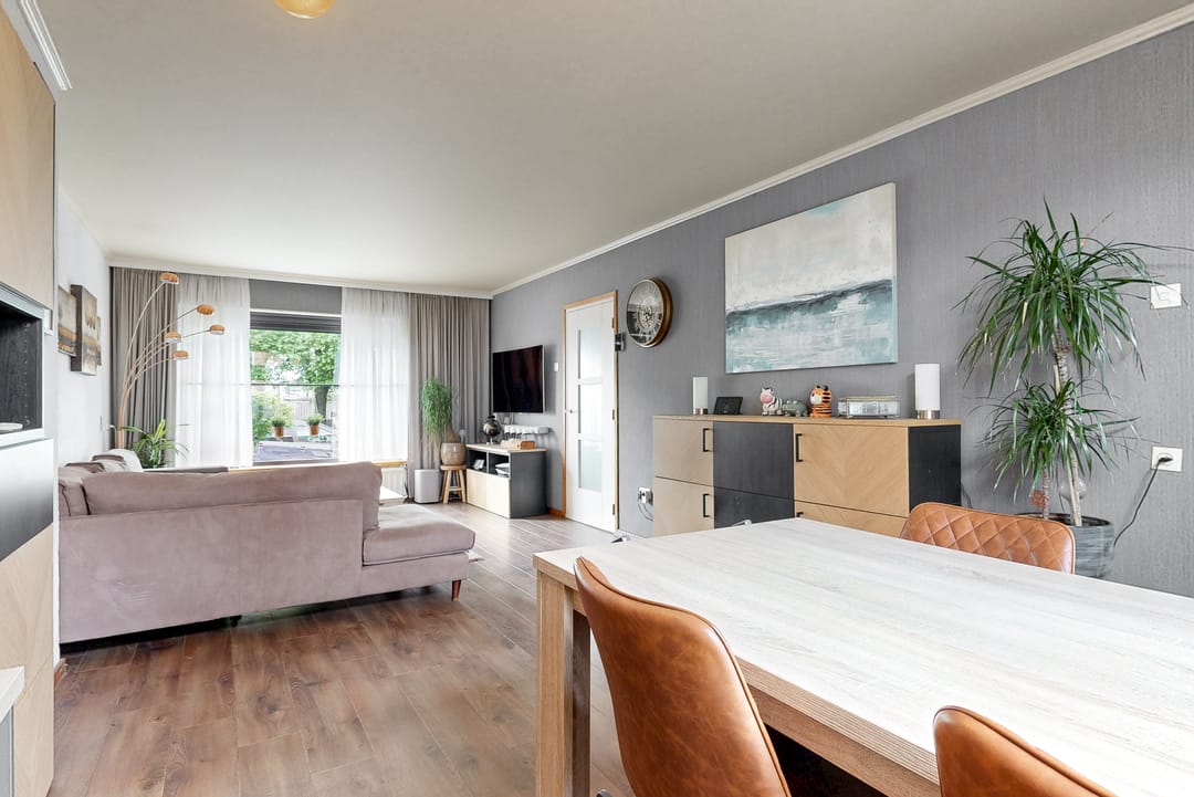 Foto 8 van Beneluxstraat 26