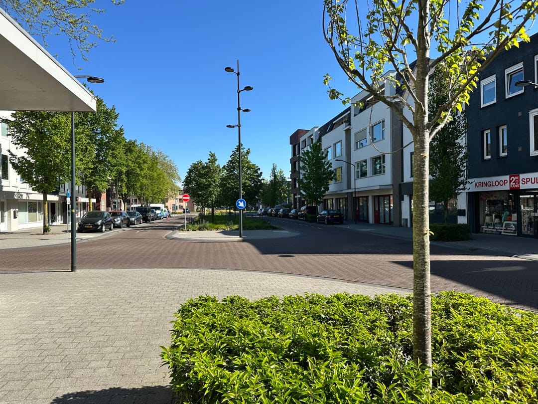 Photo 16 of Eindhovenseweg 76-A