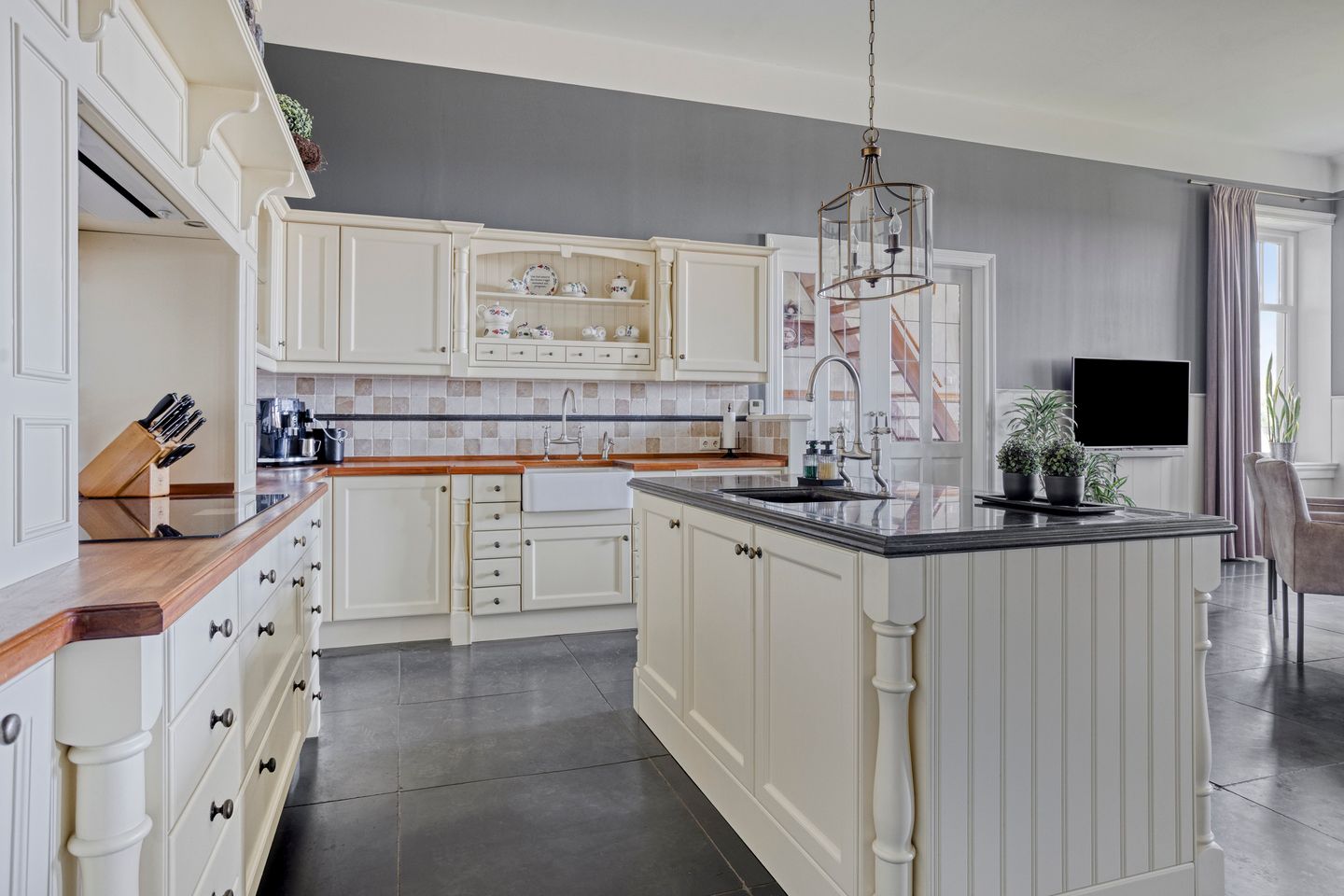 Photo 25 of Veenhofsweg 62