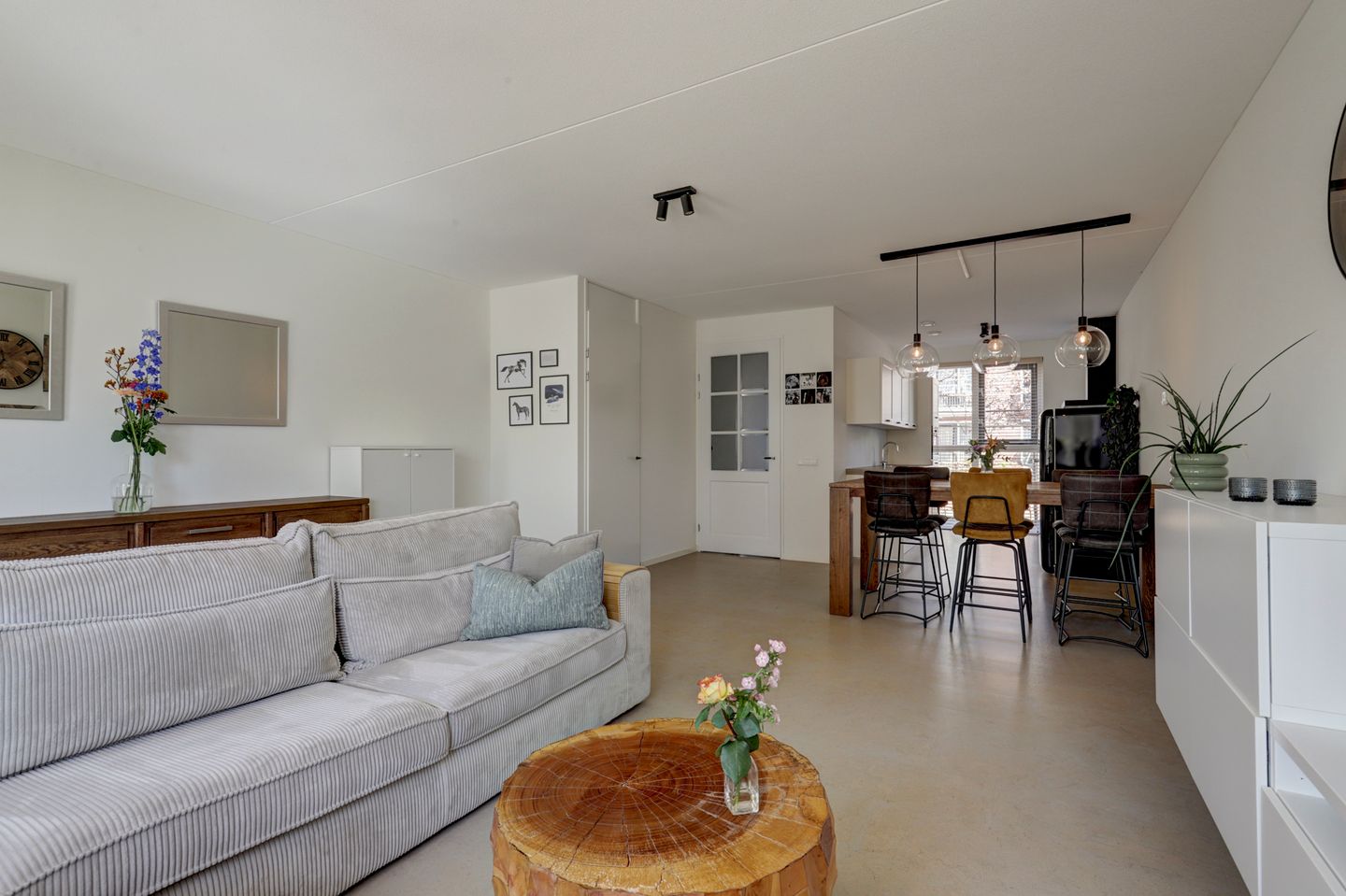 Photo 10 of Paulus Potterstraat 1-A