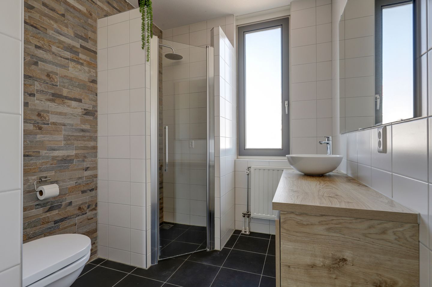 Photo 25 of Paulus Potterstraat 1-A