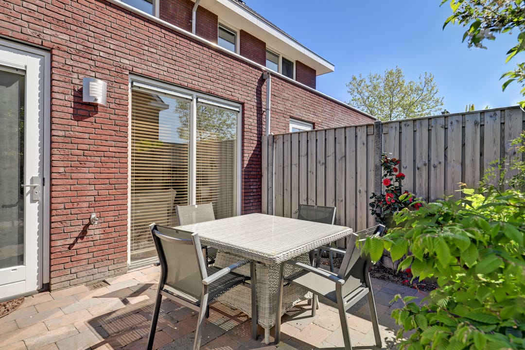 Photo 32 of Paulus Potterstraat 1-A