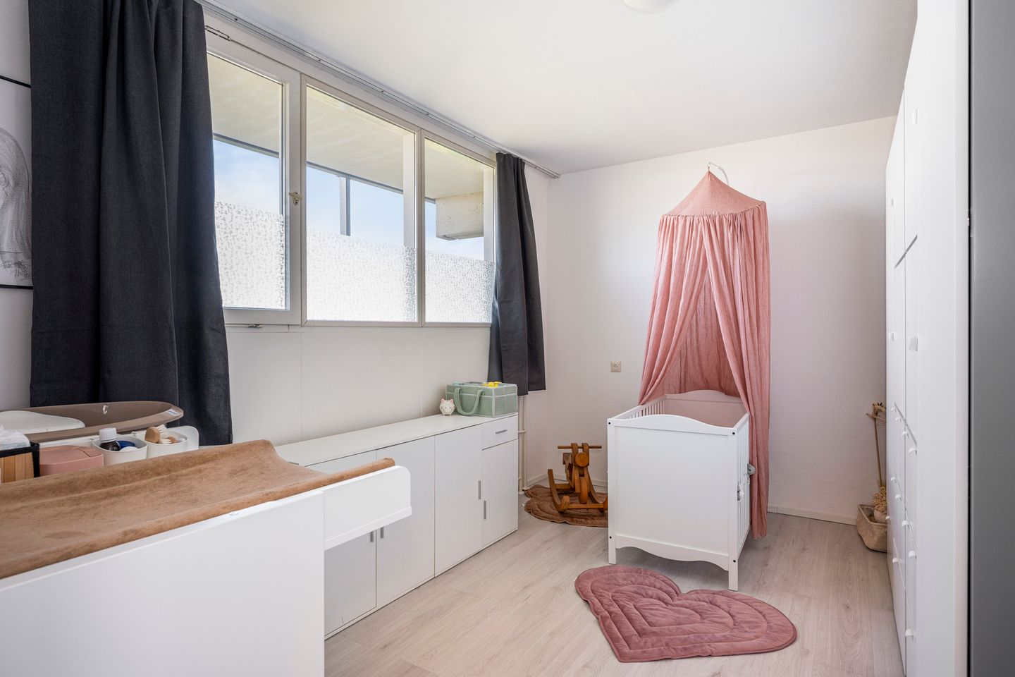 Photo 19 of Eisenhowerstraat 472