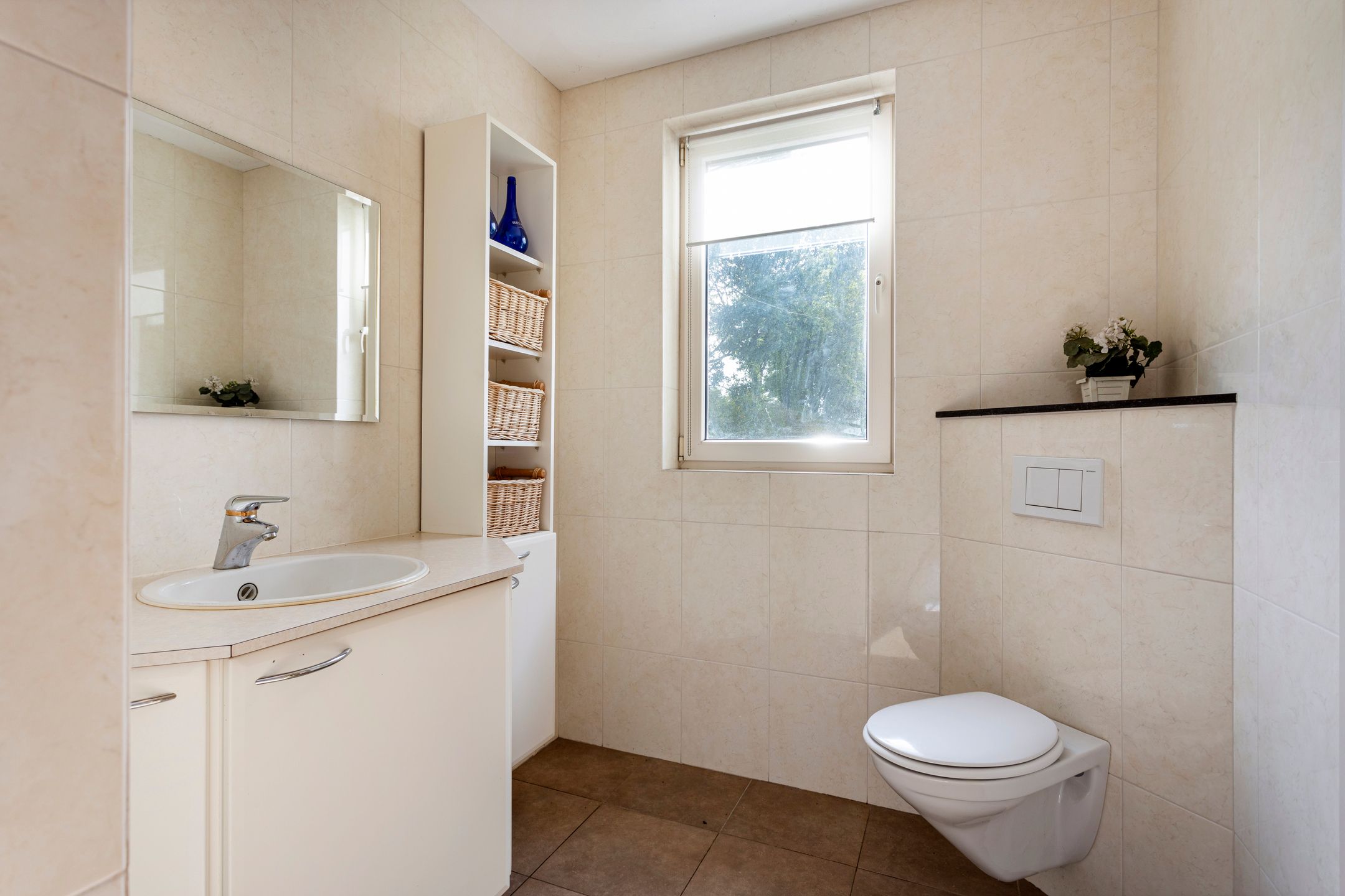 Photo 33 of Leurke 7