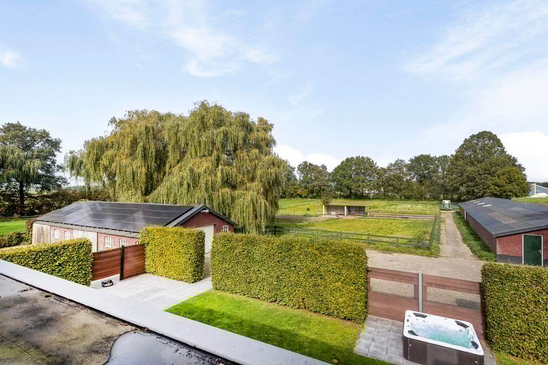 Photo 41 of Leurke 7