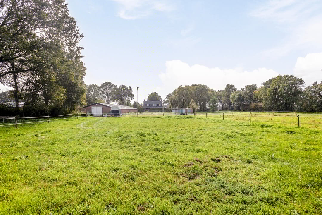 Photo 52 of Leurke 7