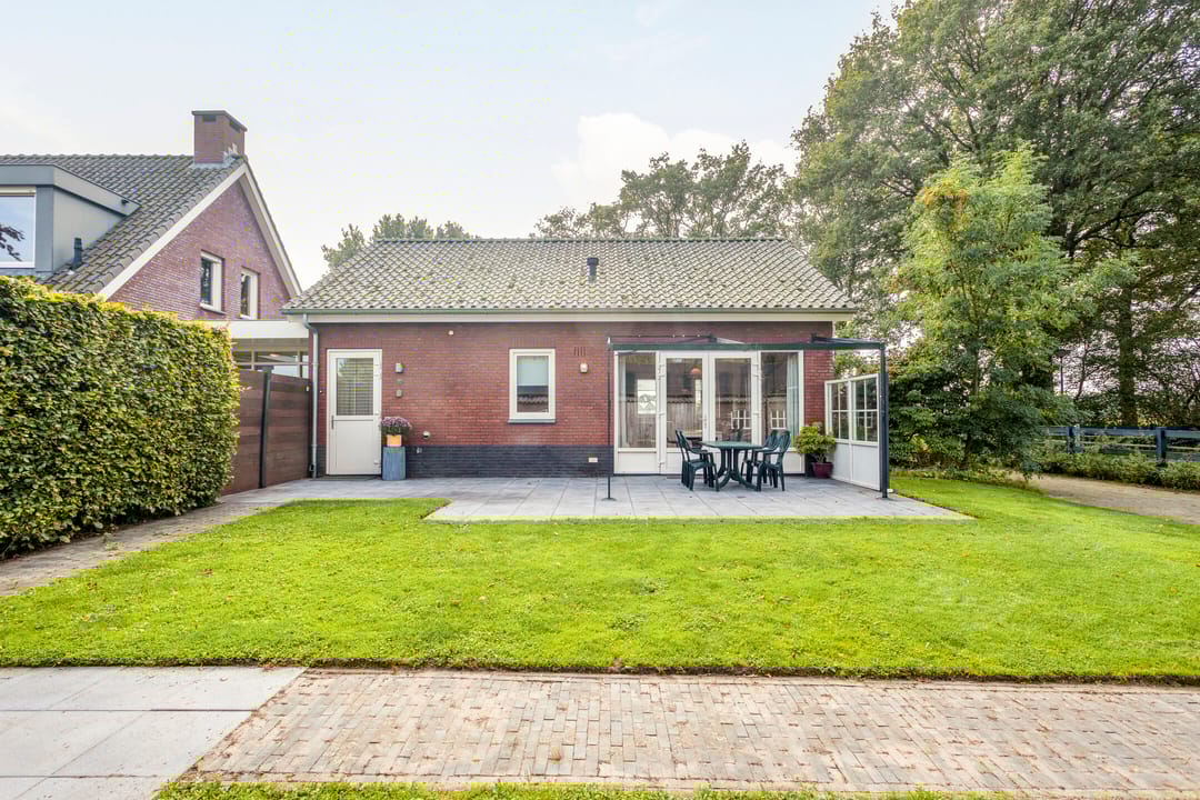 Photo 38 of Leurke 7