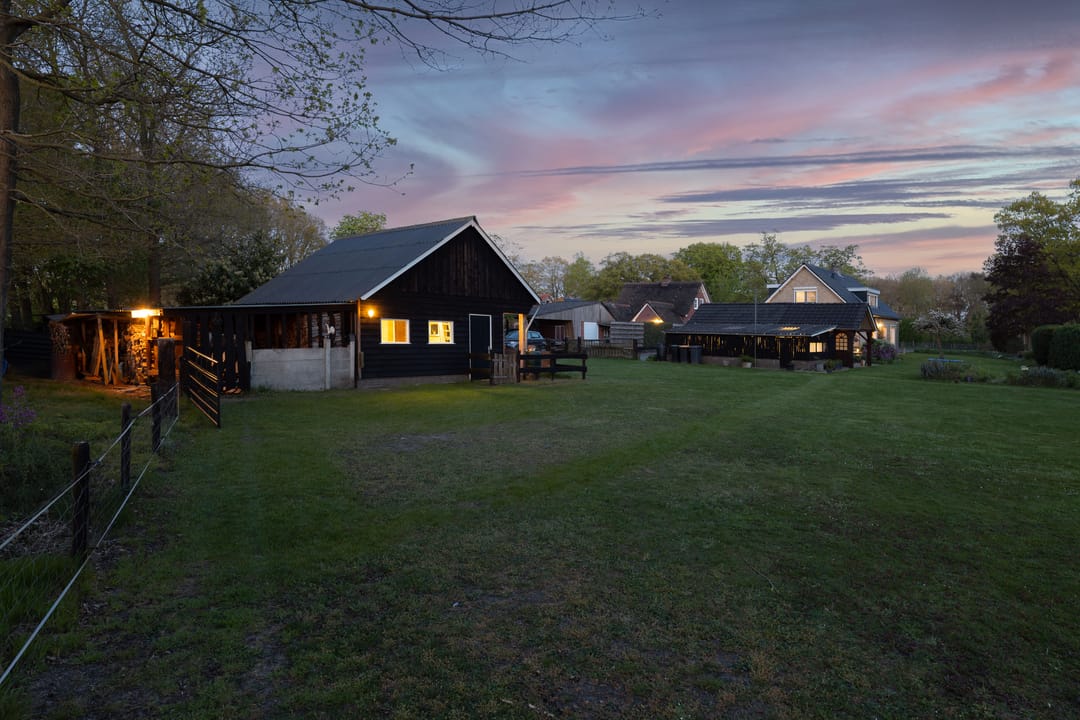 Photo 31 of Larenseweg 52