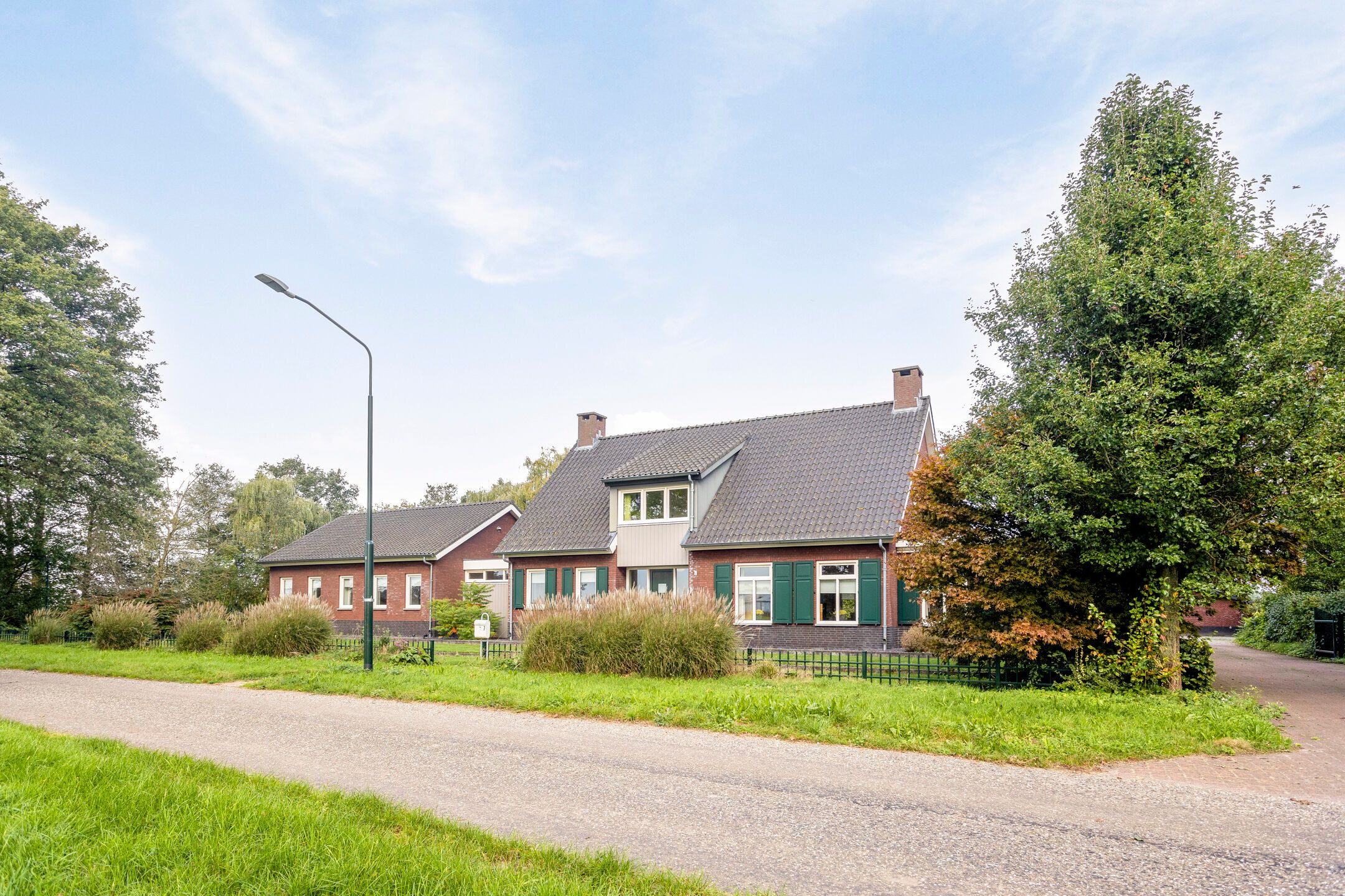 Photo 54 of Leurke 7