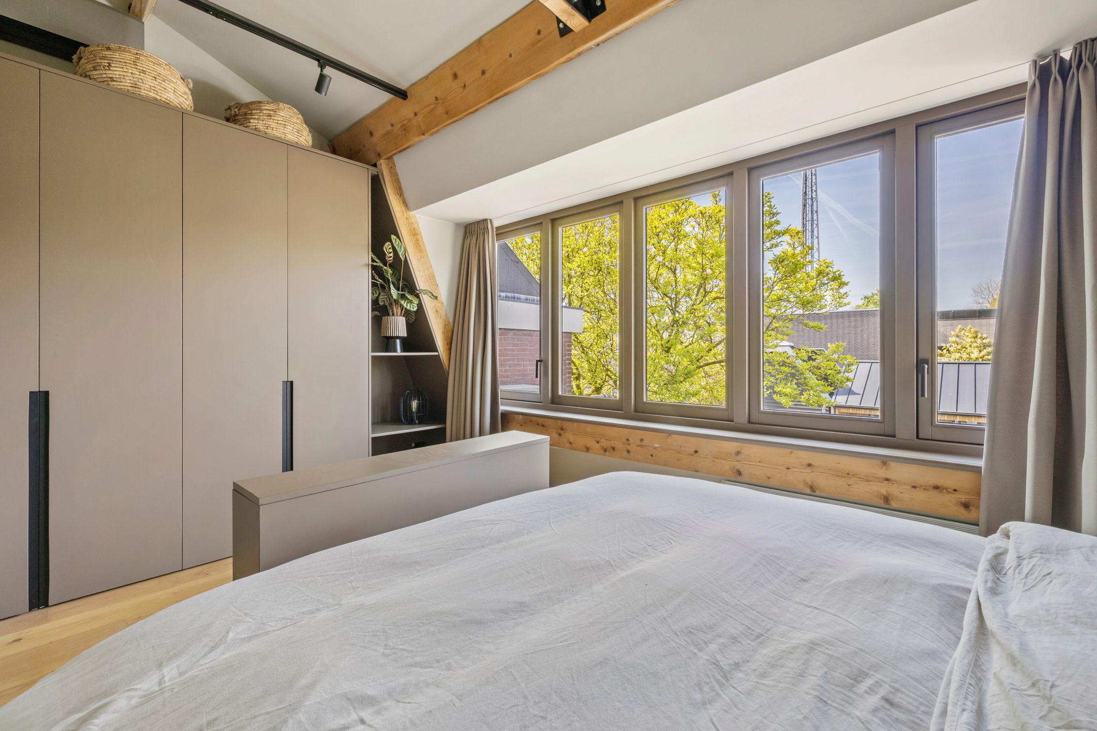 Foto 30 van Achtergracht 86-B