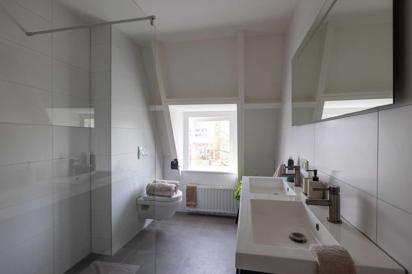 Foto 29 van Juliana van Stolberglaan 35-B