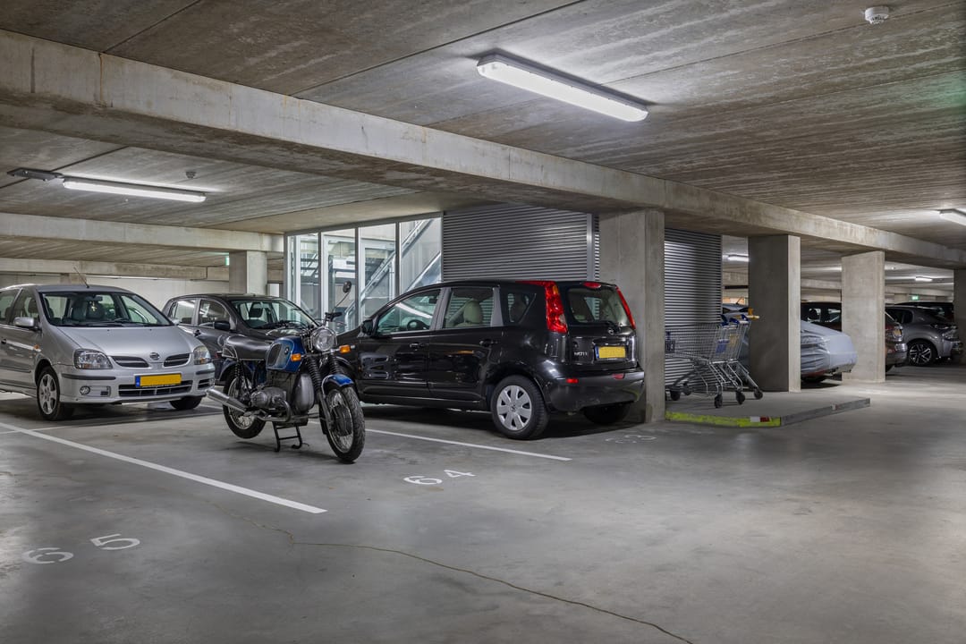 Photo 31 of Middenhaag 479