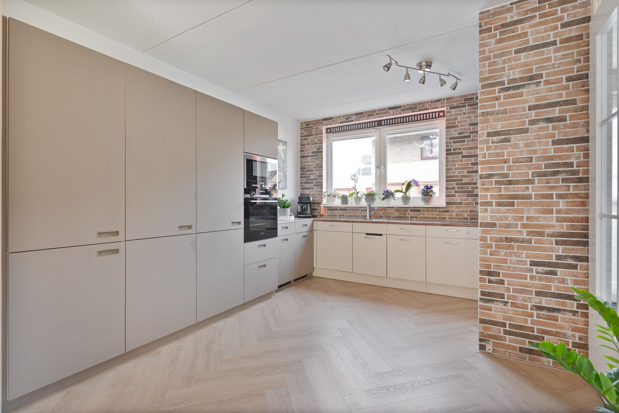 Foto 18 van Chatelainestraat 50