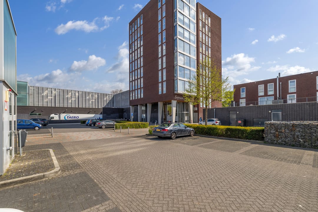 Photo 2 of Middenhaag 479