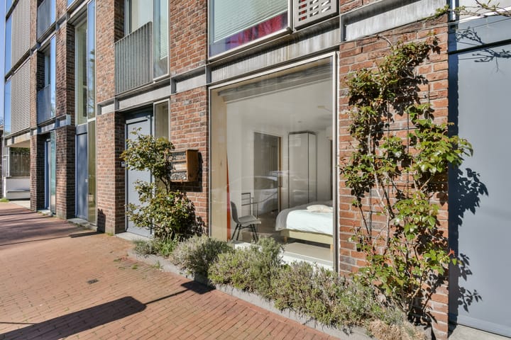 Foto 2 van Borneostraat 1-B