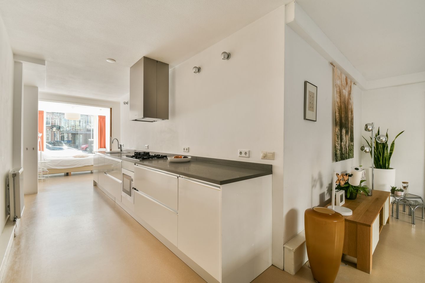 Foto 10 van Borneostraat 1-B