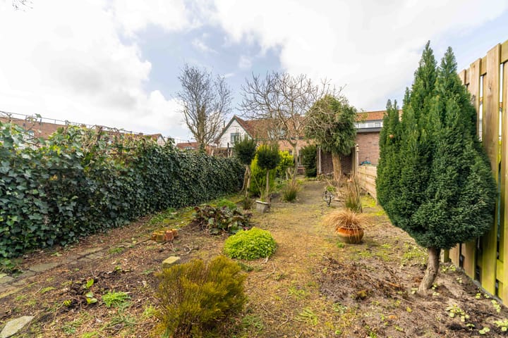 Photo 5 of Sint Willibrordusplein 6