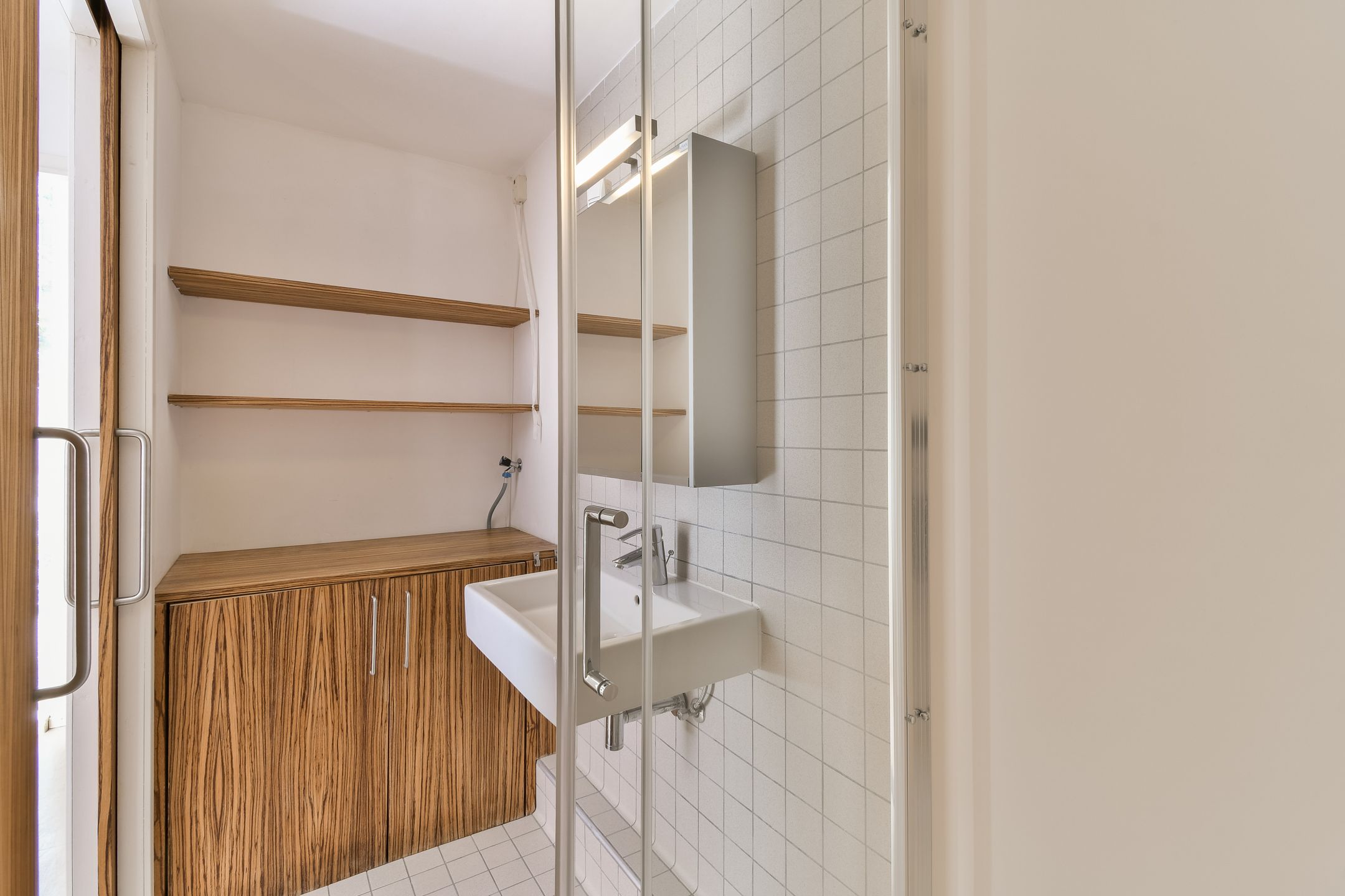 Foto 15 van Borneostraat 1-B