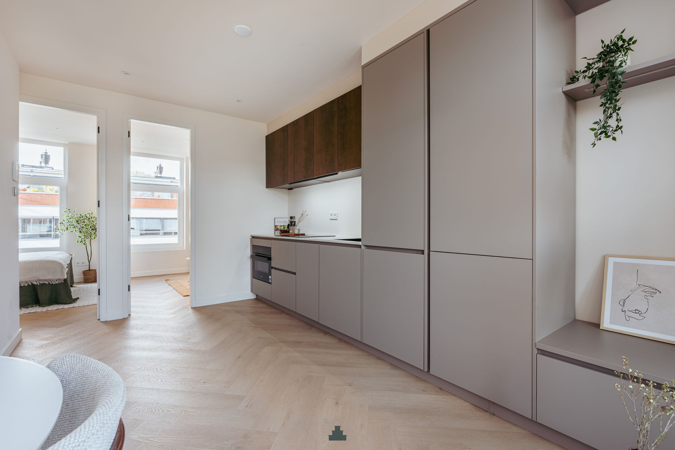 Photo 6 of Oetewalerstraat 44-1