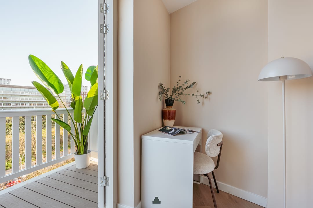 Photo 7 of Oetewalerstraat 44-1