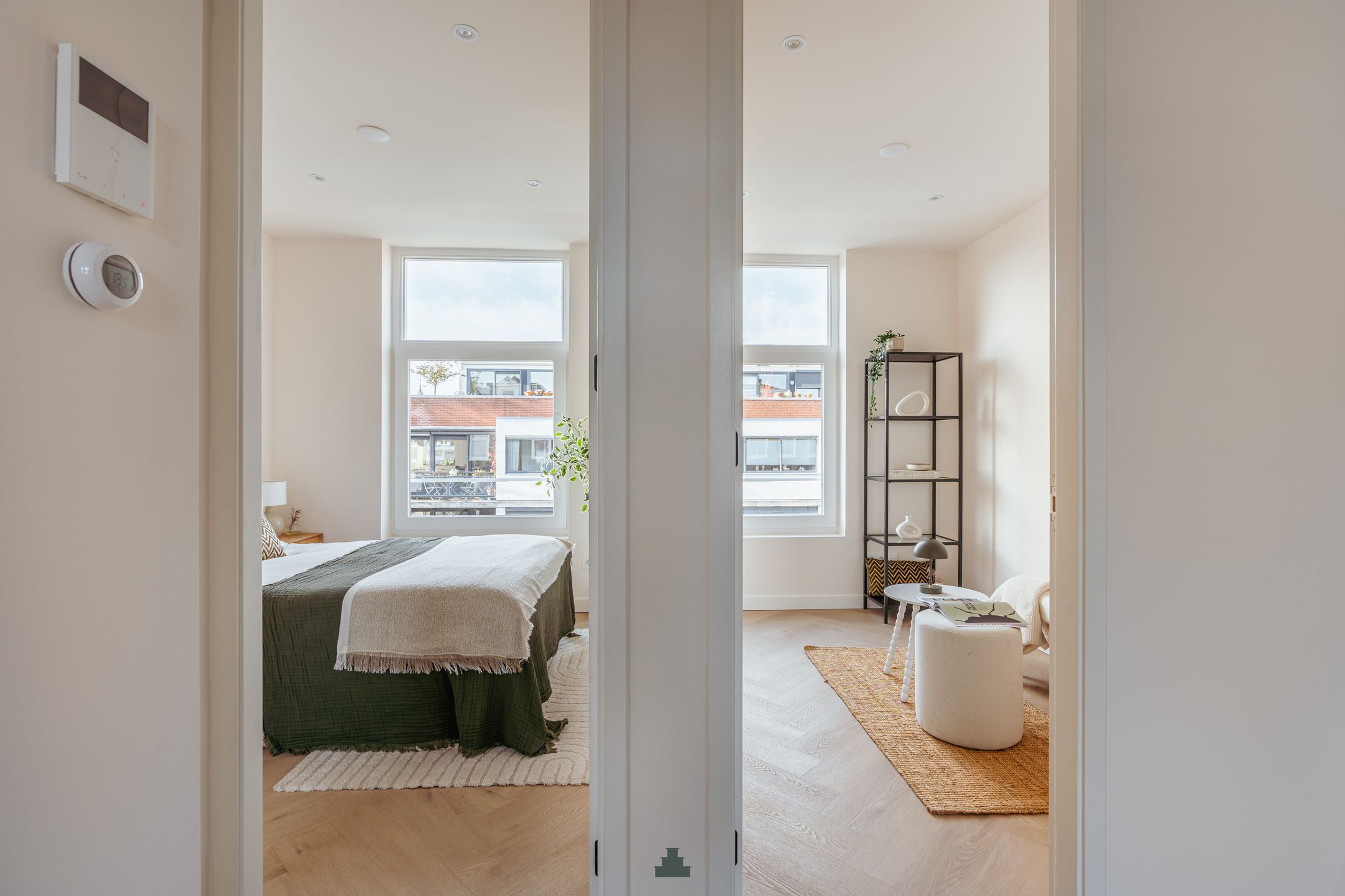 Photo 12 of Oetewalerstraat 44-1