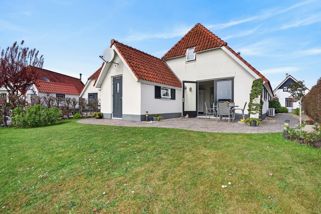 Photo 22 of Meerkoet 28