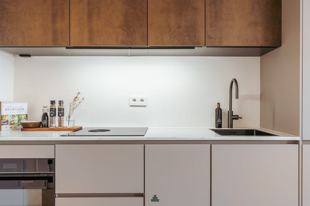 Photo 11 of Oetewalerstraat 44-1