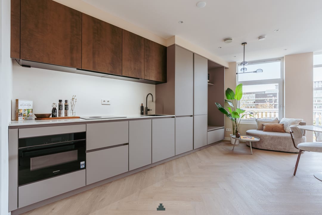 Photo 1 of Oetewalerstraat 44-1