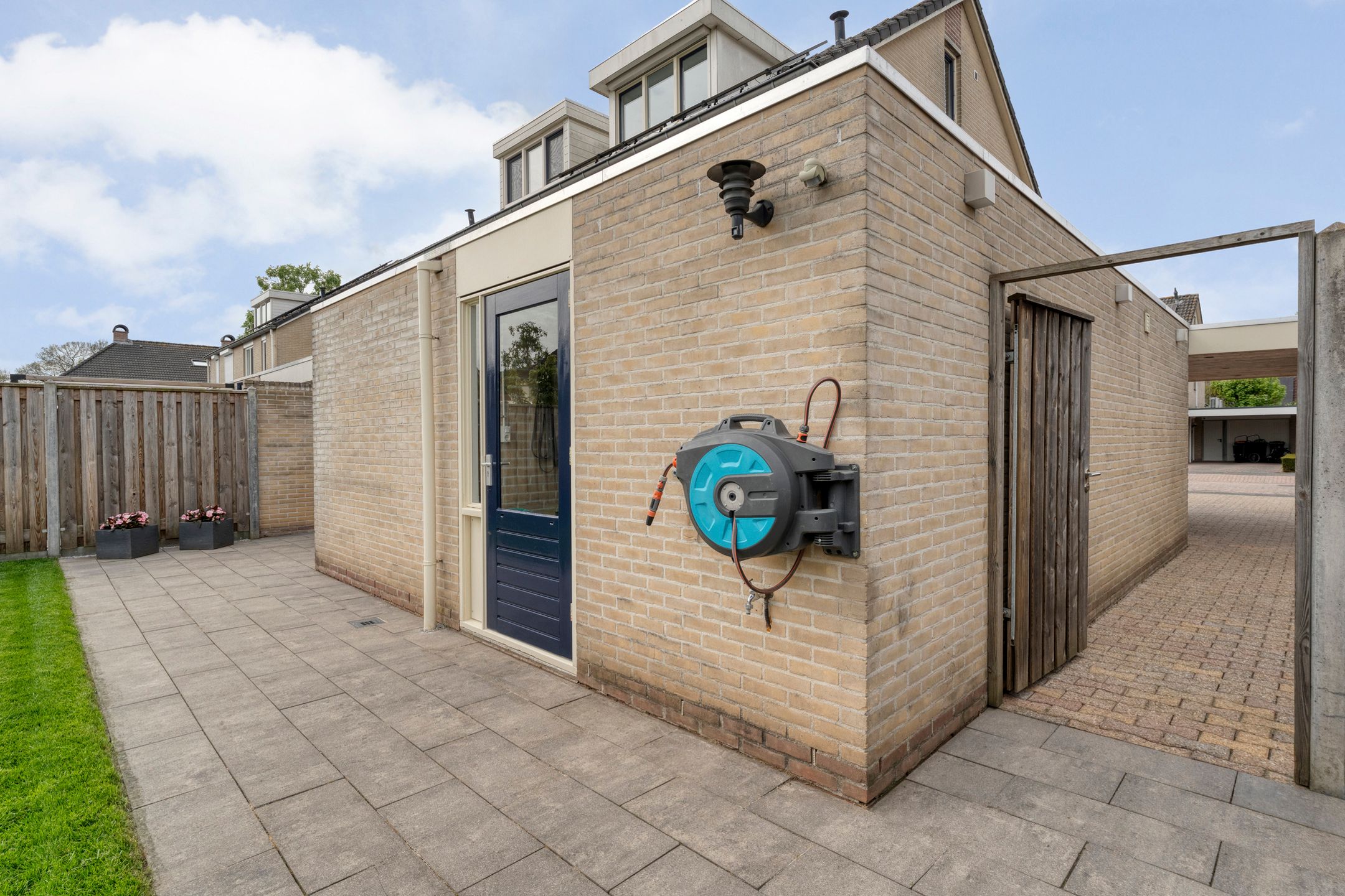 Foto 30 van Sleedoorn 14