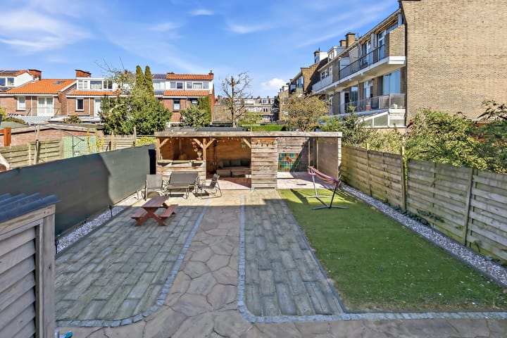 Photo 2 of Leyweg 432