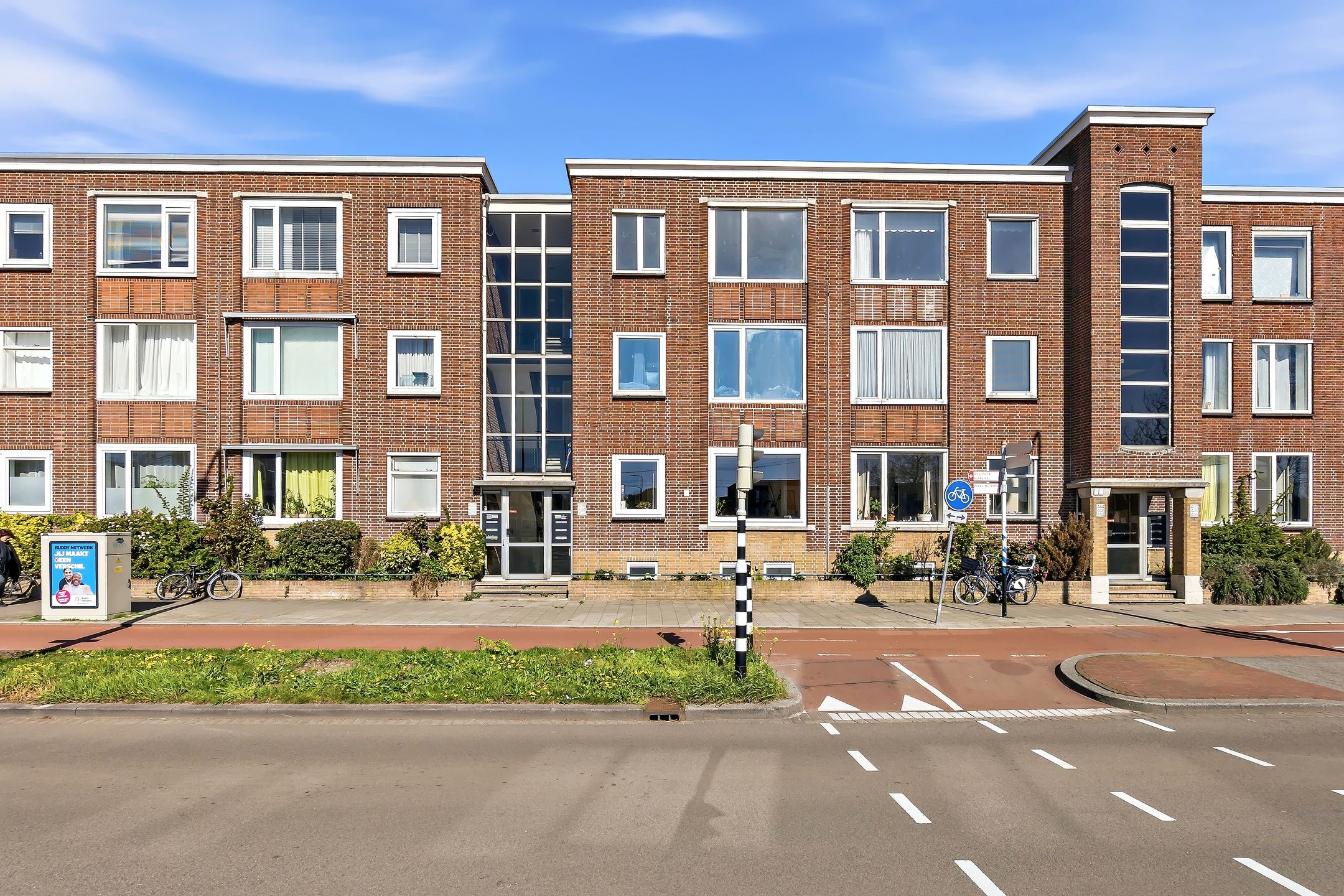 Photo 3 of Leyweg 432