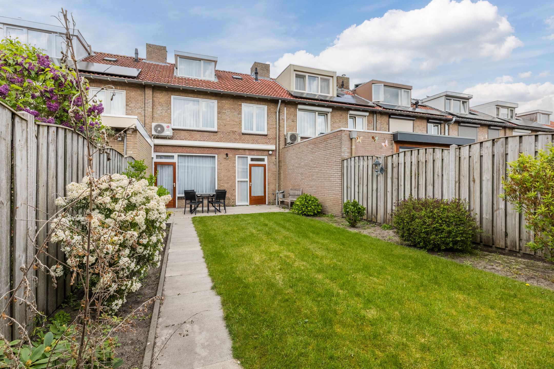 Foto 3 van Smient 16