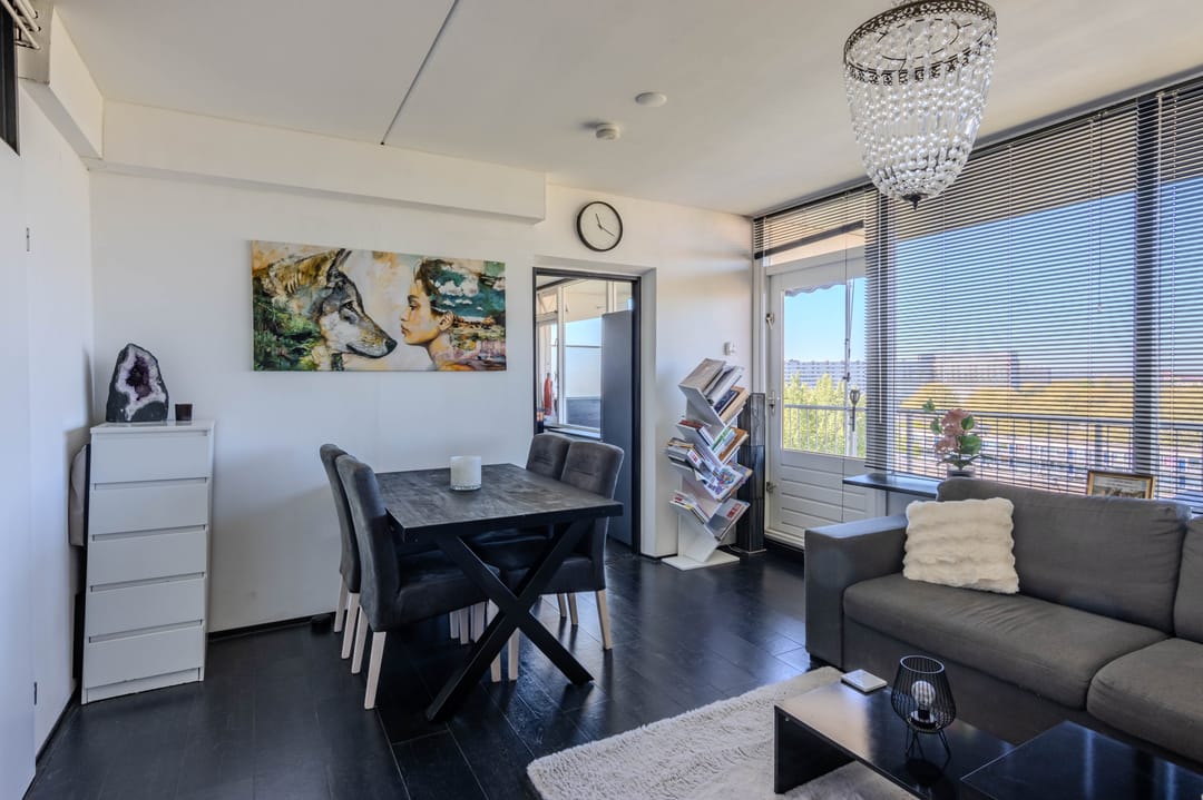 Foto 13 van Bachplein 211