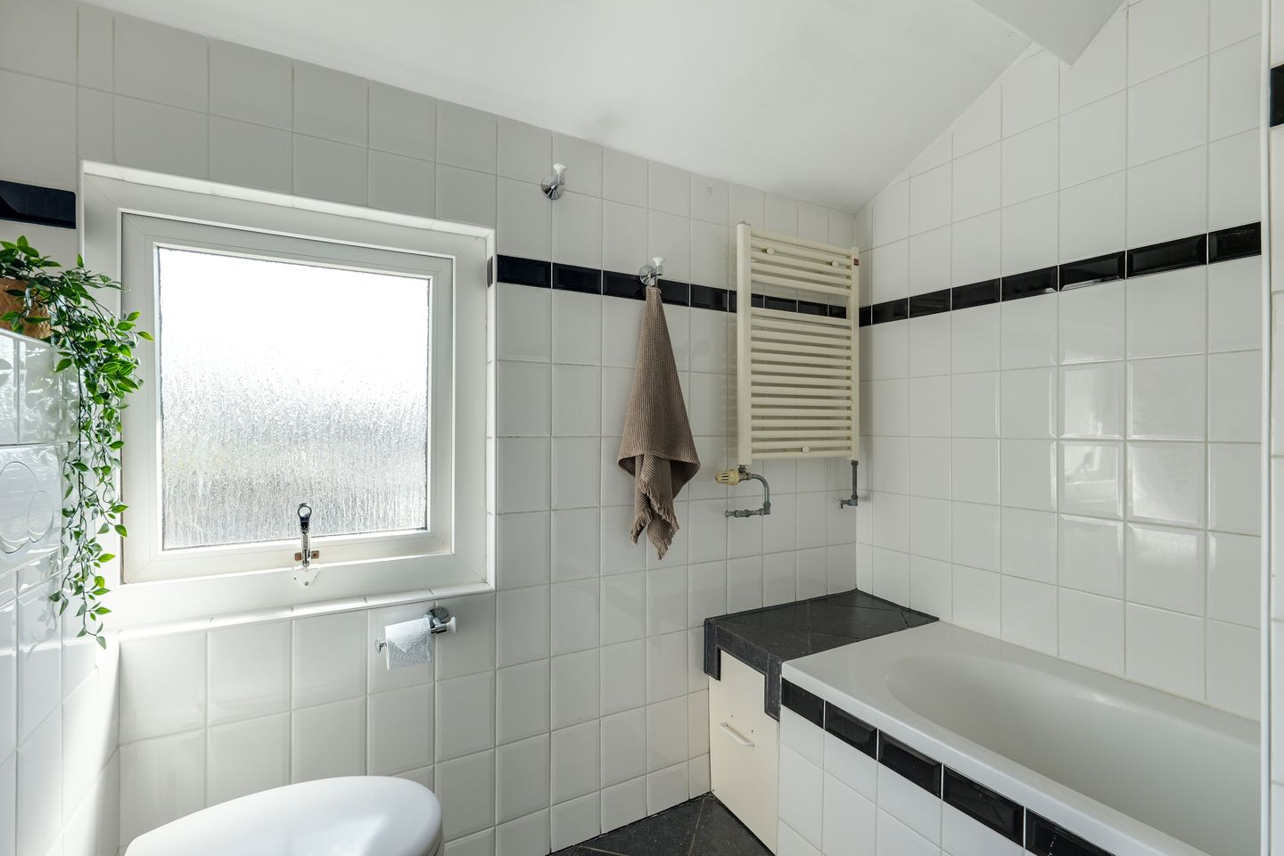 Foto 34 van Heemraadstraat 7