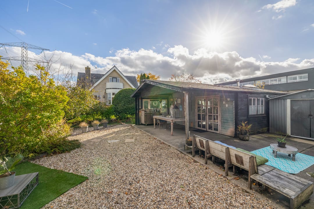 Characteristic Detached Home with Spacious Garden on Private Land in Capelle aan den IJssel — 67