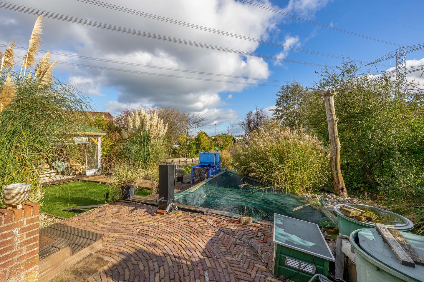 Characteristic Detached Home with Spacious Garden on Private Land in Capelle aan den IJssel — 70