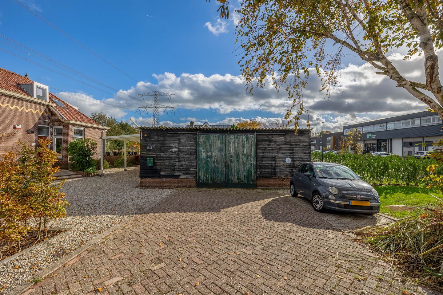 Characteristic Detached Home with Spacious Garden on Private Land in Capelle aan den IJssel — 59