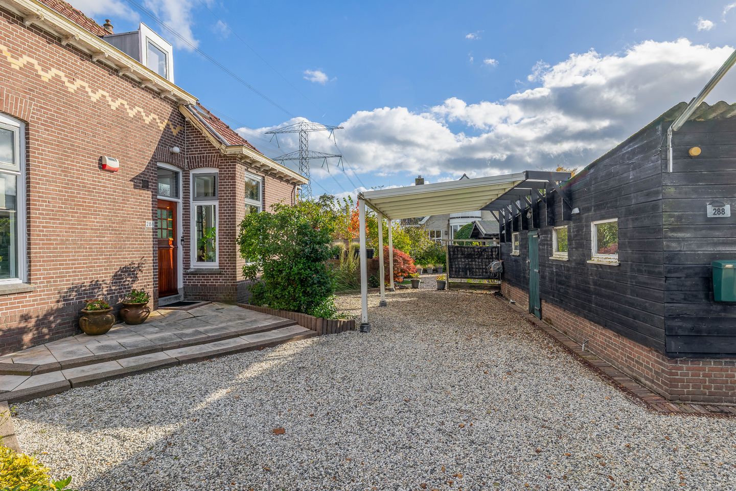Characteristic Detached Home with Spacious Garden on Private Land in Capelle aan den IJssel — 65
